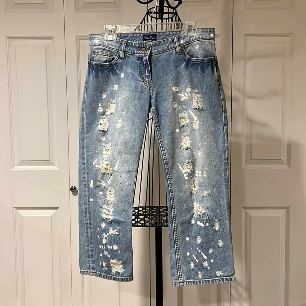 Blue Time Worn Out Look Cropped Jeans